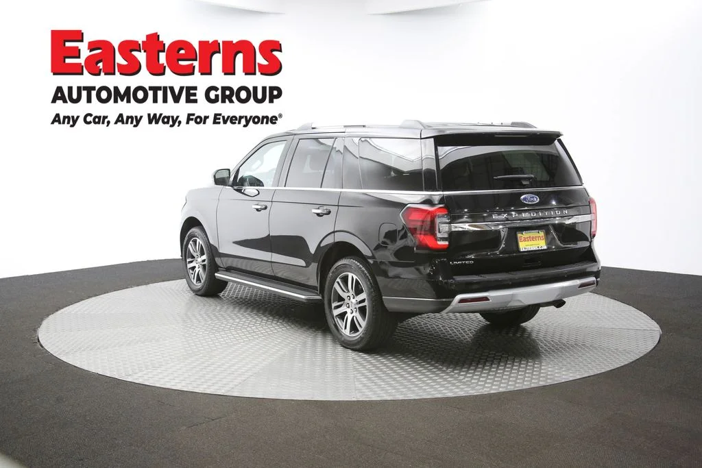 Used 2023 Black Ford Limited image 65