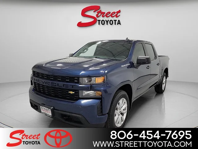 Pre-Owned 2022 Chevrolet Silverado 1500 LTD Custom RWD Crew Cab Pickup For Sale in Amarillo, TX