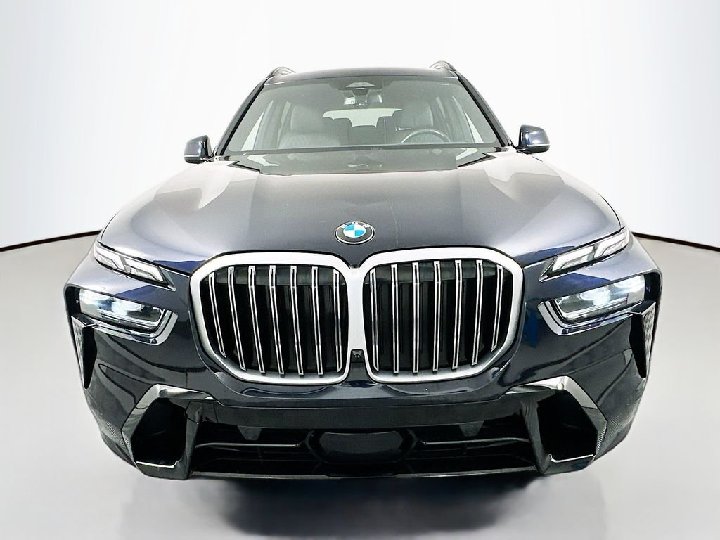 Used 2024 Carbon Black Metallic BMW xDrive40i image 2