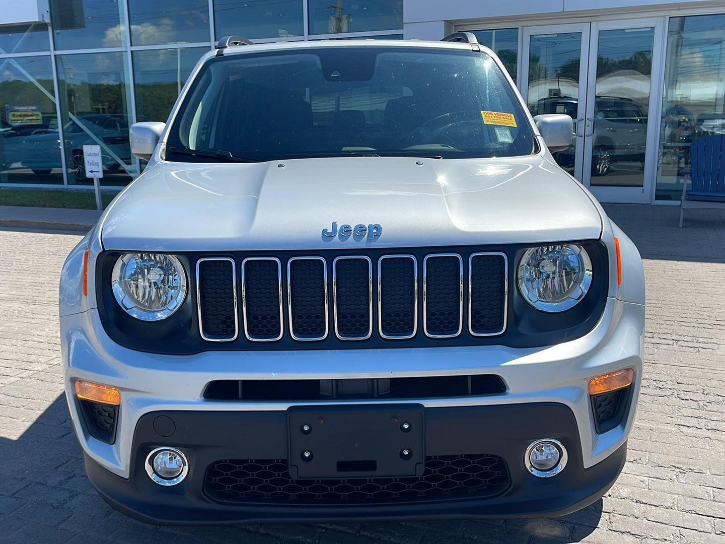 Used 2021 Glacier Metallic Clearcoat JEEP LATI image 2