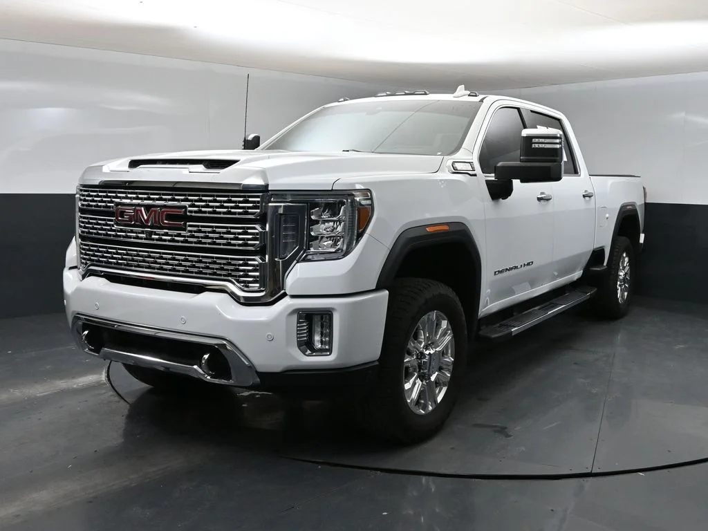 Certified Used 2020 White GMC Denali image 7