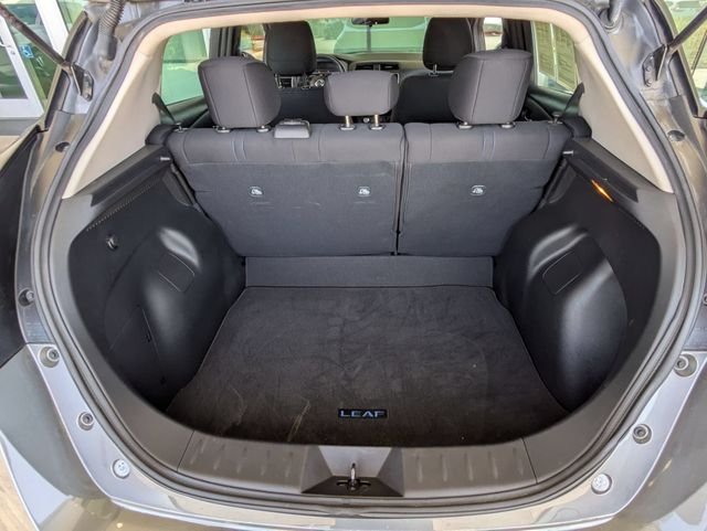 Used 2021 Gun Metallic Nissan SV image 28