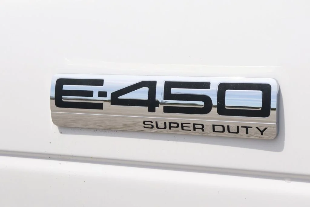 Used 2023 White Ford Base image 28
