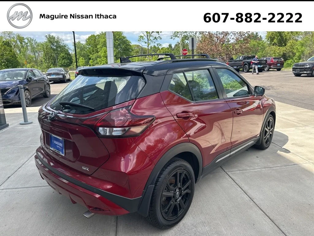 Used 2023 Red Nissan SR image 6