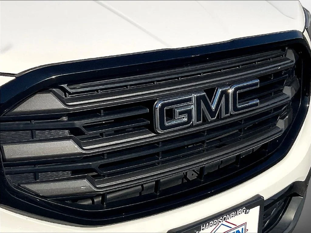 Used 2020 Summit White GMC SLT image 35