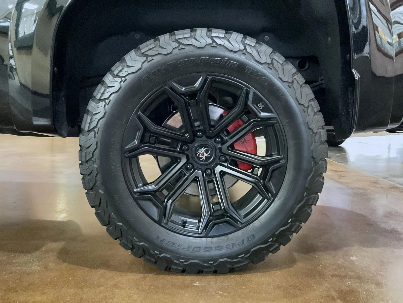 Used 2026 Black GMC AT4 image 23