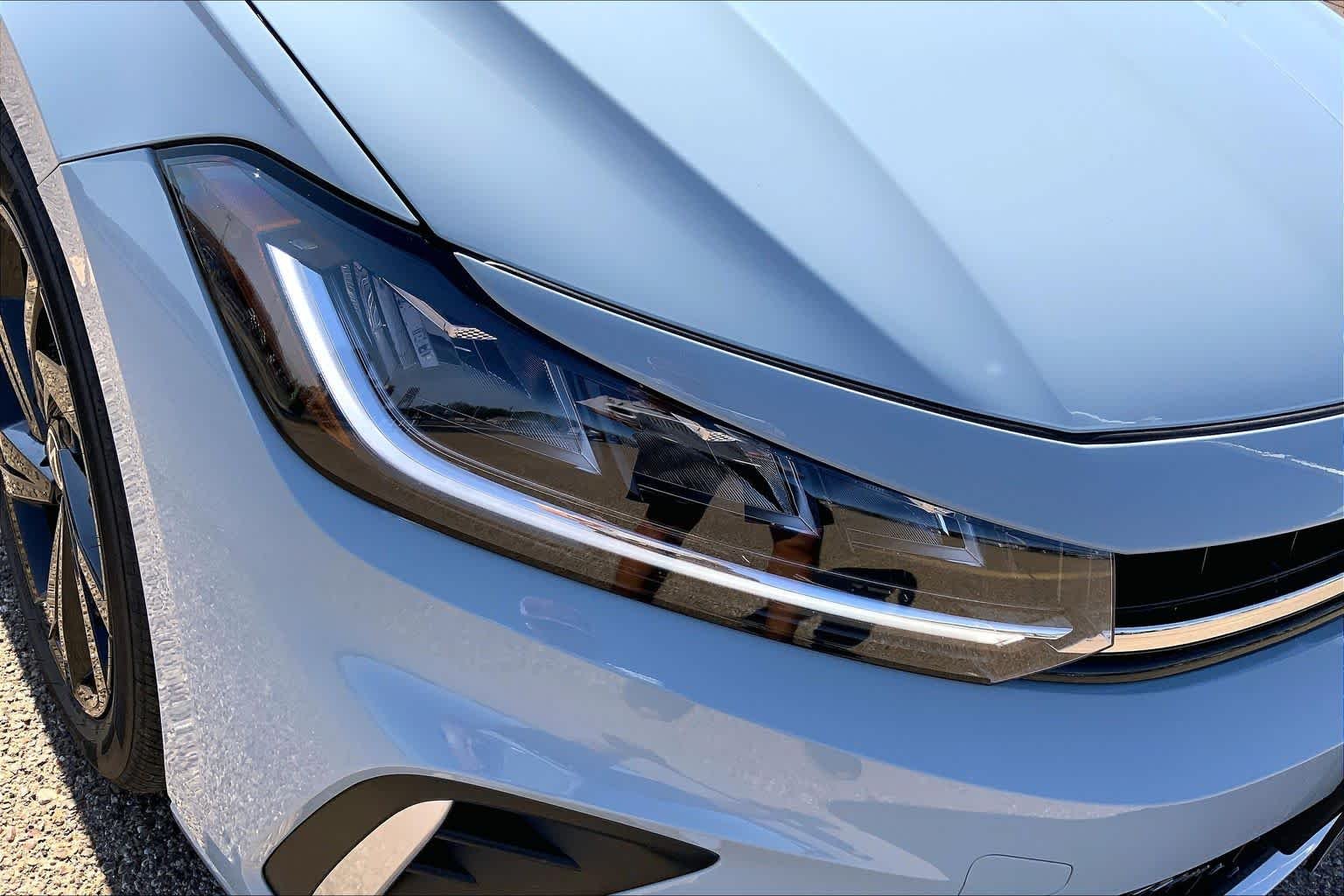 New 2026 Monument Gray Volkswagen SE image 13