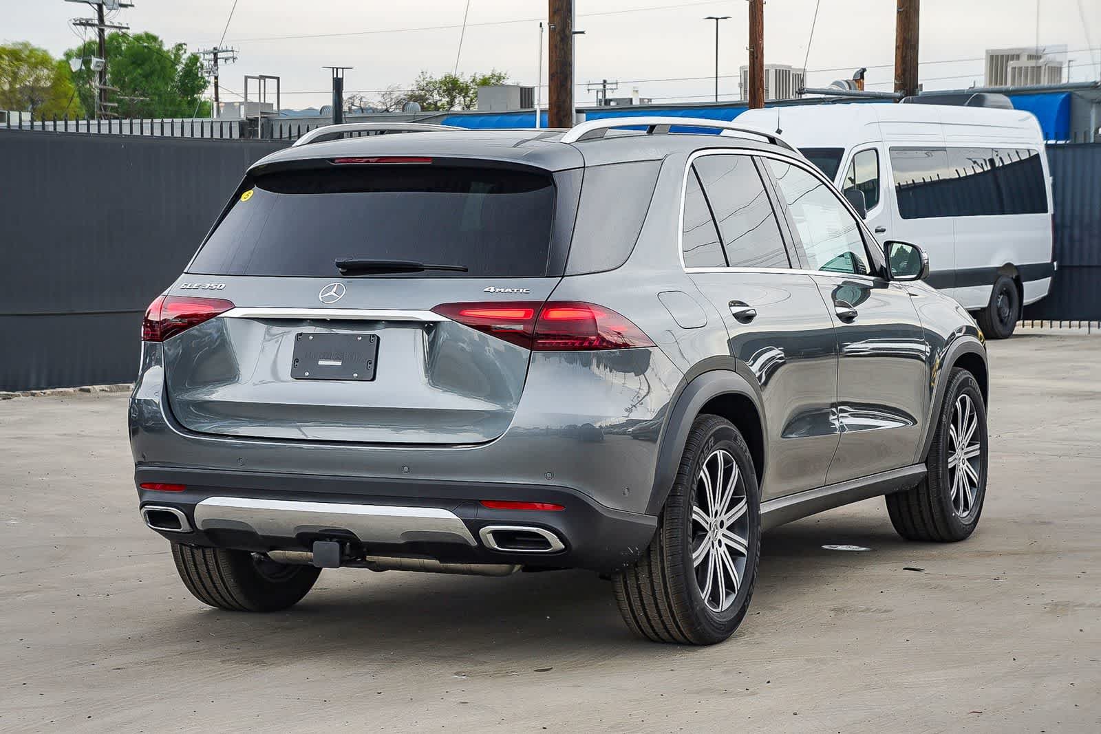 New 2026 Selenite Grey Metallic Mercedes-Benz GLE 350 image 4