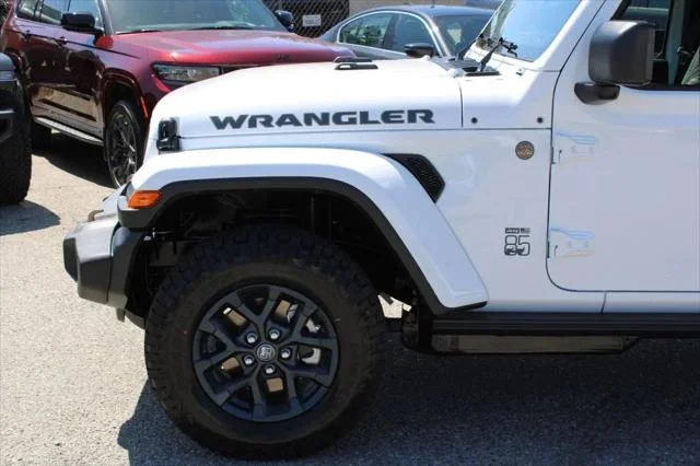 New 2026 Bright White Clear-Coat Exterior Paint Jeep 85th Anniversary image 7