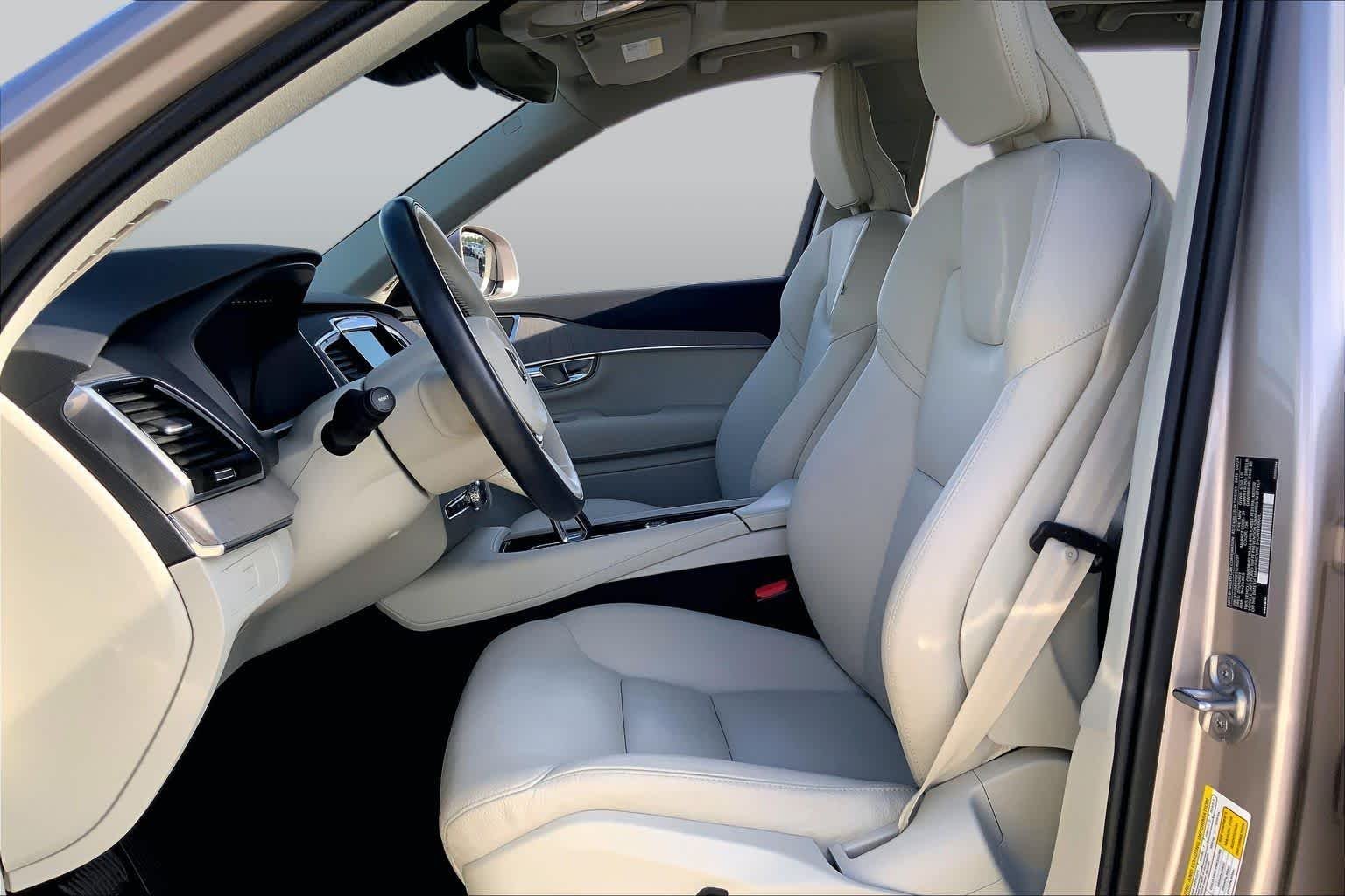 Used 2025 Bright Dusk Metallic Volvo Plus image 8