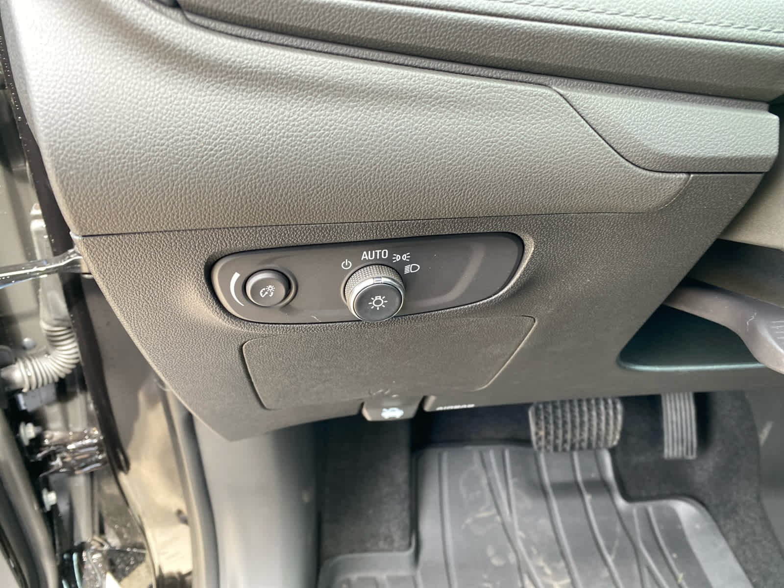 2026 Buick Encore GX Sport Touring - Photo 10