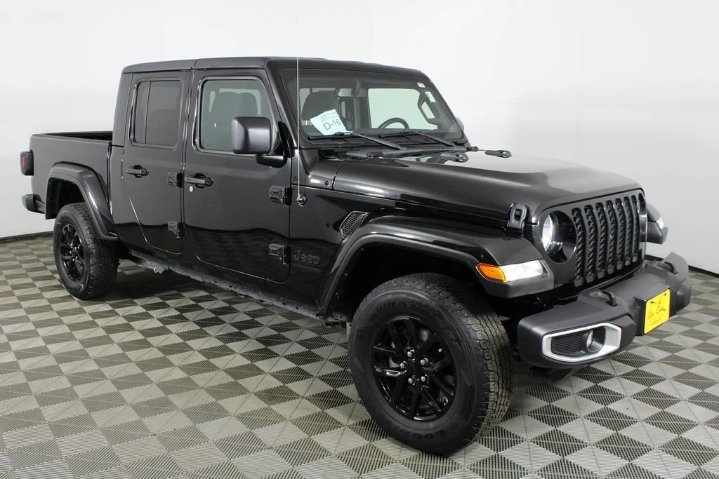 2023 Jeep Gladiator