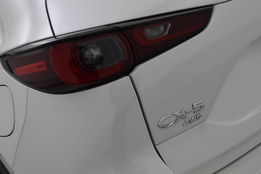 Certified Used 2025 White Metallic Mazda 2.5 S Carbon Edition image 33