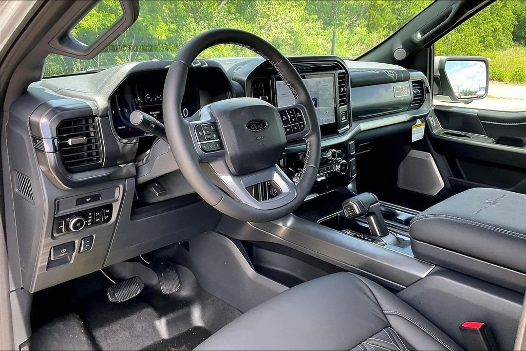 New 2026 Ford F-150 Lariat 4D SuperCrew