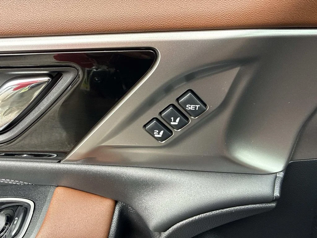 Used 2022 Blue Subaru Touring image 23