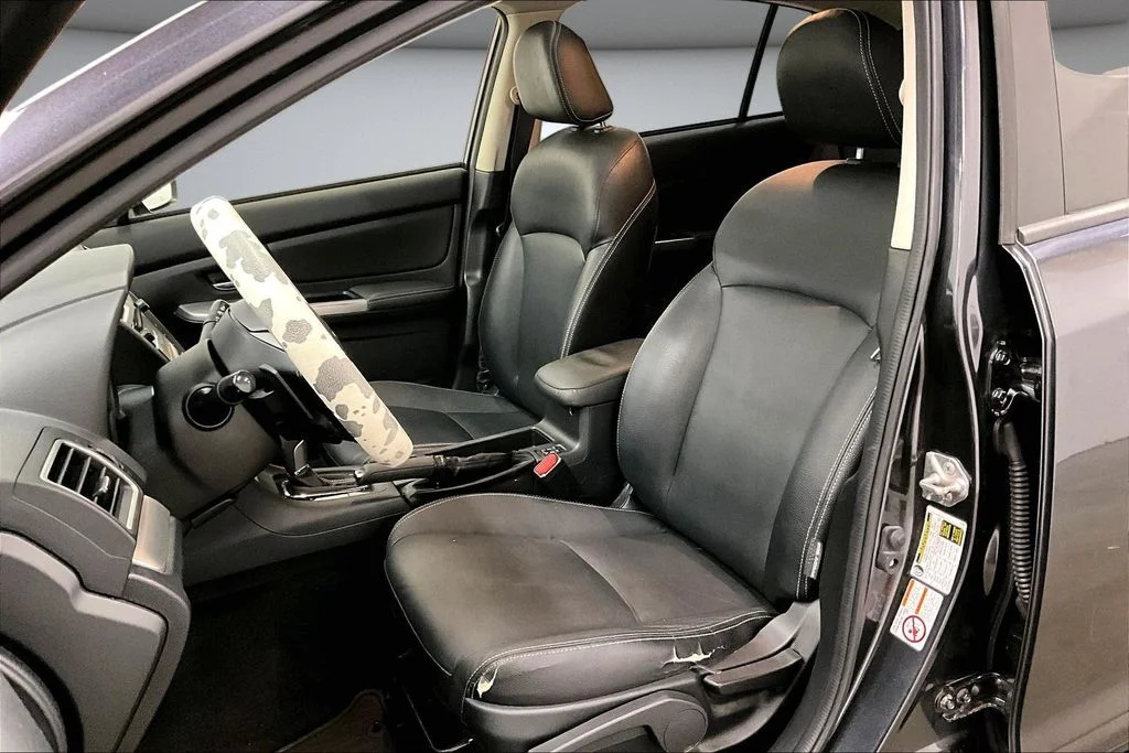 Used 2015 Gray Subaru 2.0i Limited image 20