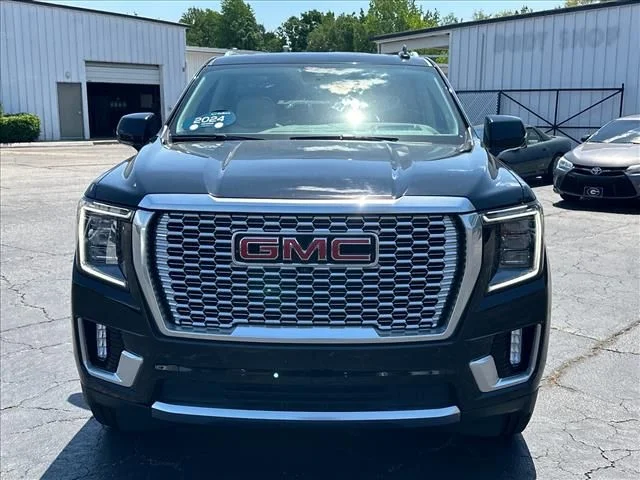 Used 2024 Black GMC Denali image 4