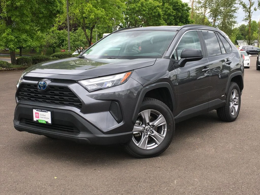 2023 Toyota RAV4 Hybrid LE AWD's photo