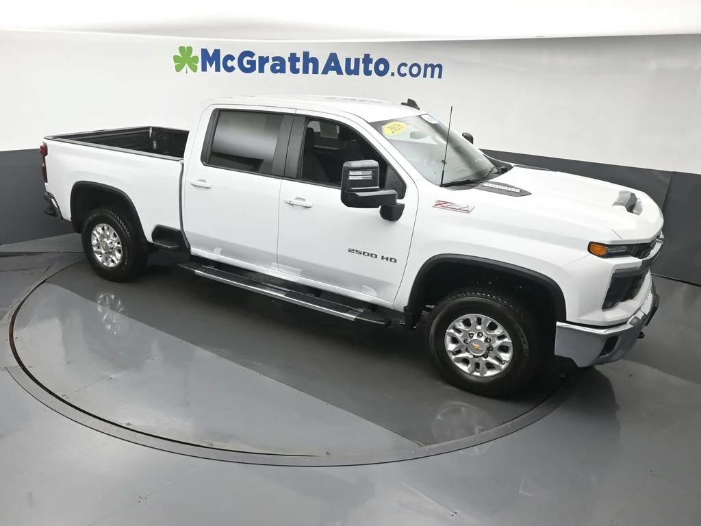 Certified Used 2026 White Chevrolet LT image 3