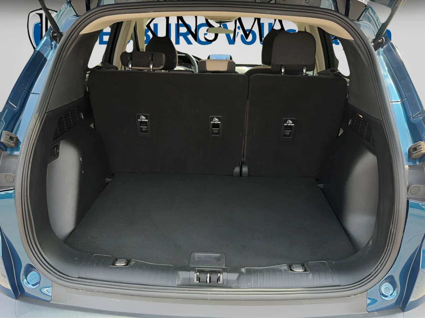 Used 2020 Green Metallic Ford SE image 12