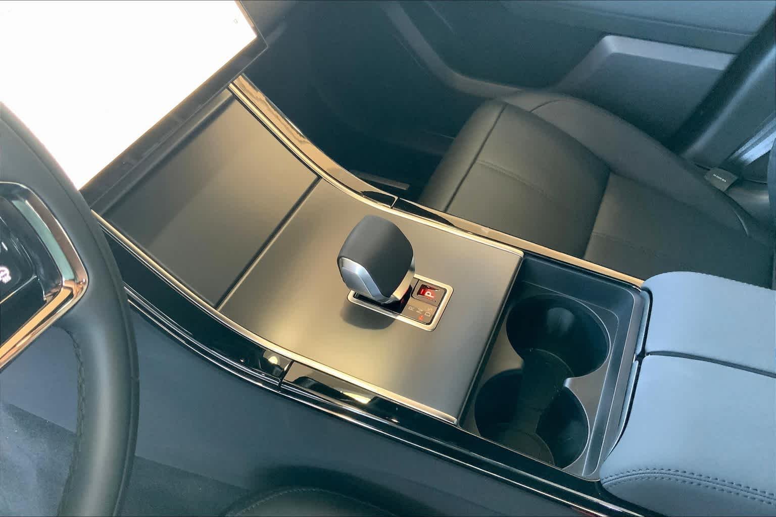 2025 Land Rover Range Rover Velar Dynamic SE - Photo 7