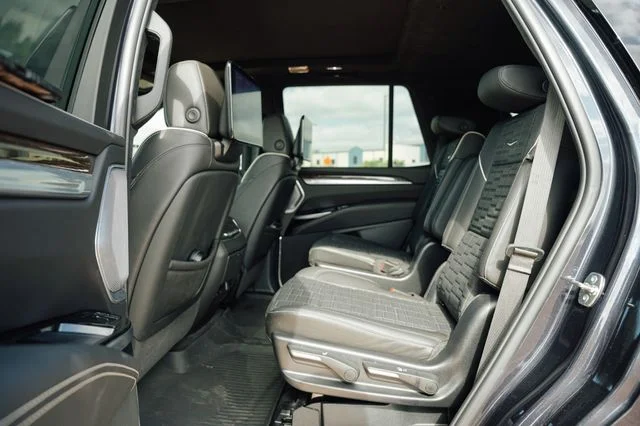 Used 2025 Galactic Gray Cadillac Sport Platinum image 9