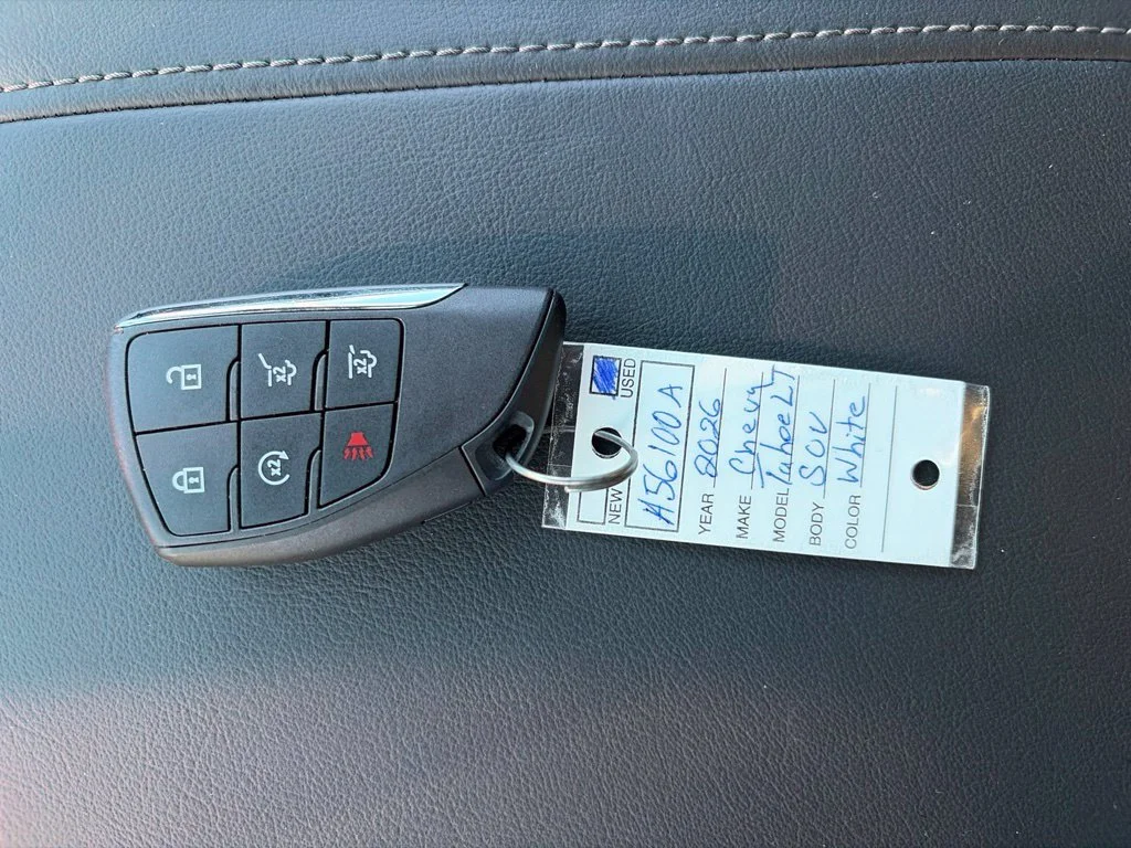 Used 2026 Summit White Chevrolet LT image 24