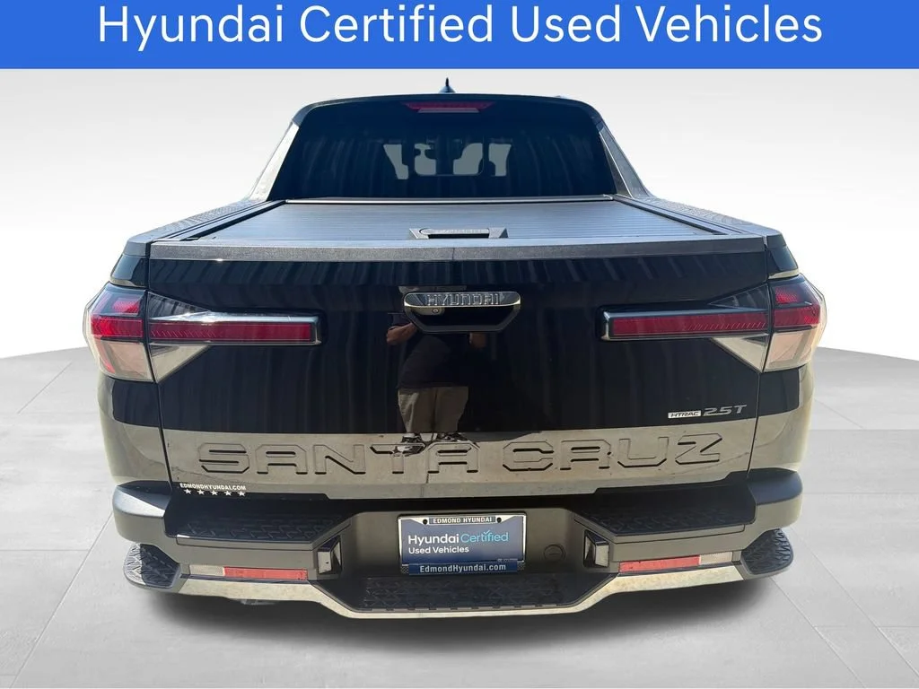 Certified Pre-Owned 2025 Hyundai Santa Cruz Limited