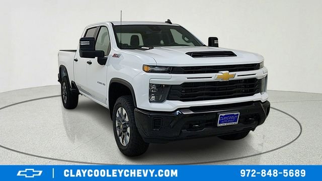 New 2026 Chevrolet Silverado 2500HD Custom 4WD 4D Crew Cab