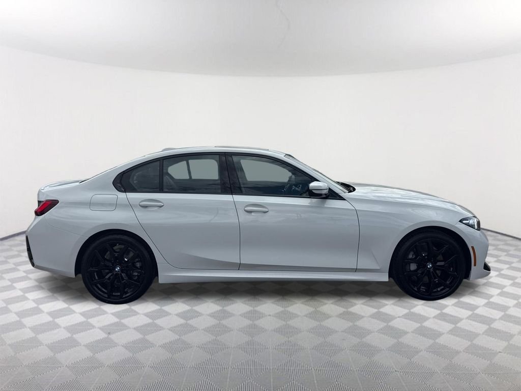 New 2026 Alpine White BMW 330i image 3