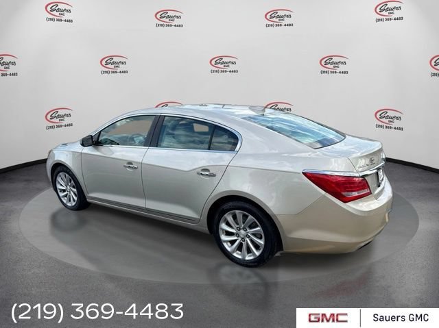 Used 2016 SPARKLING SILVER METALLIC Buick Base image 5