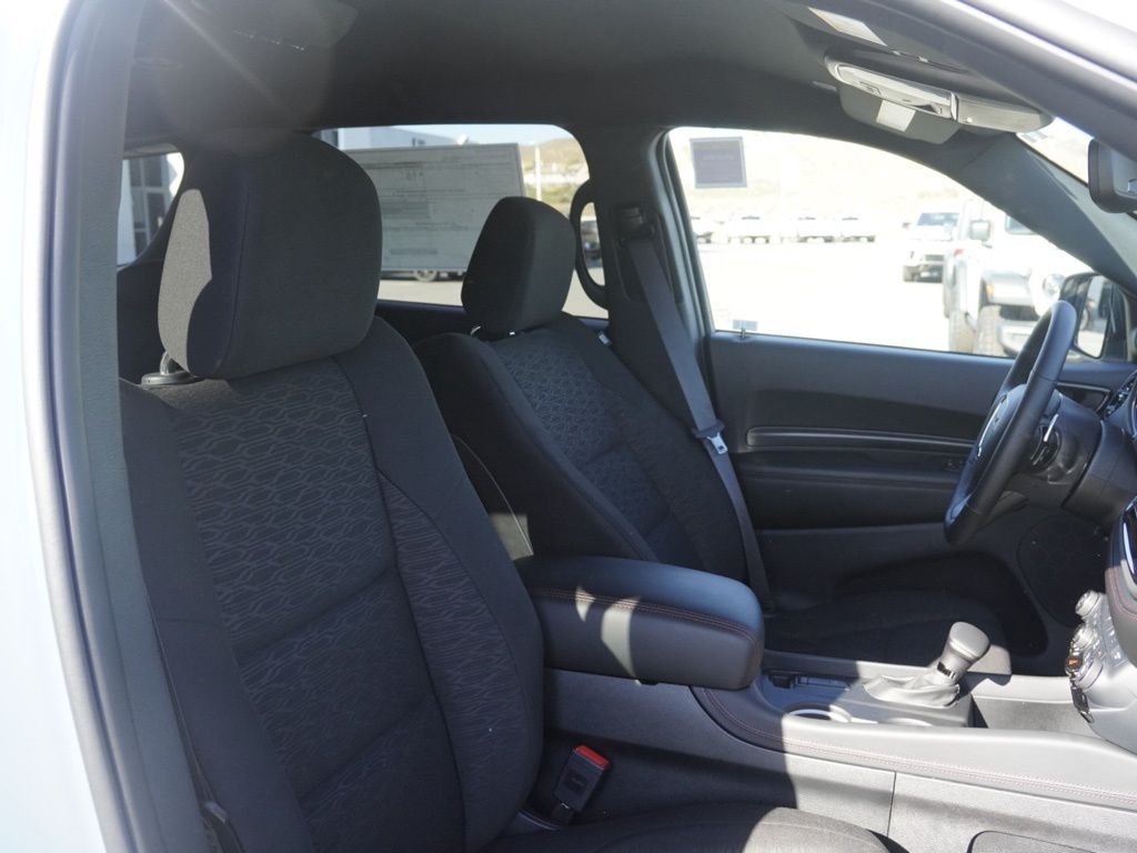 New 2026 White Knuckle Clear-Coat Exterior Paint Dodge GT HEMI V8 image 22