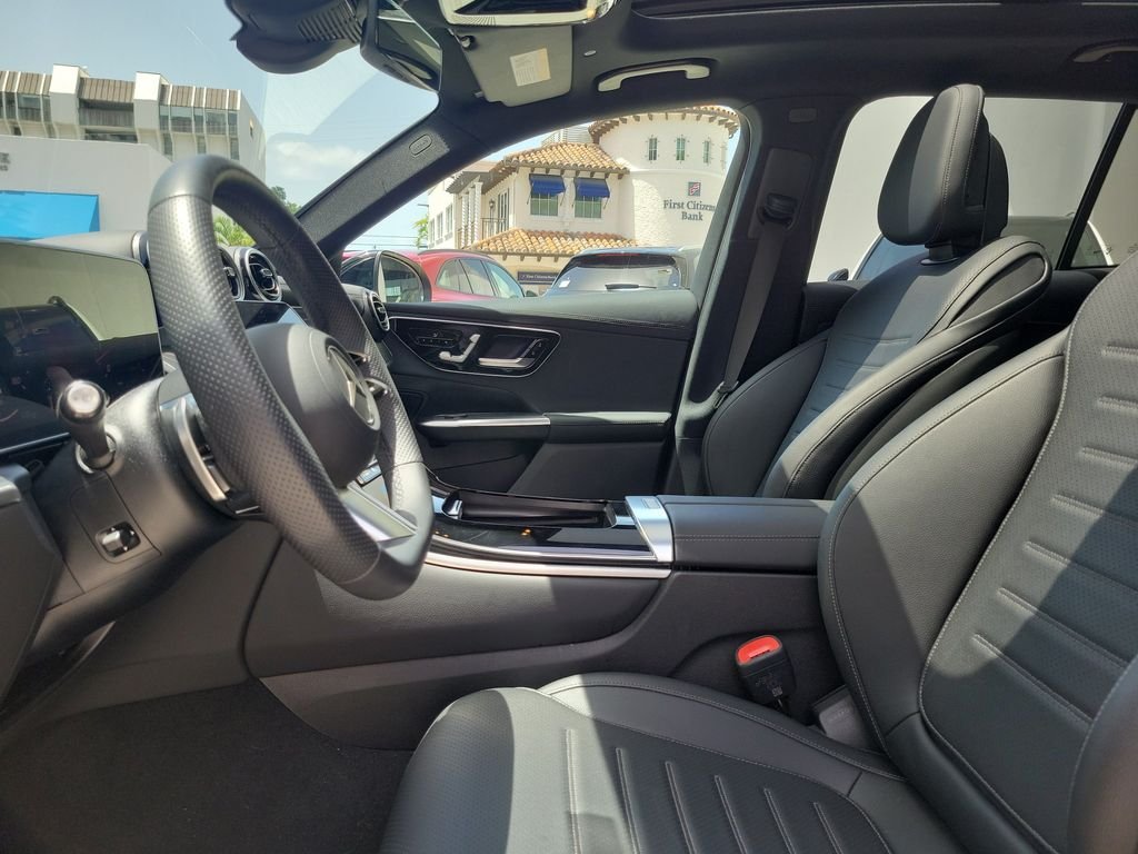 Certified Used 2026 Black Mercedes-Benz GLC 300 image 16