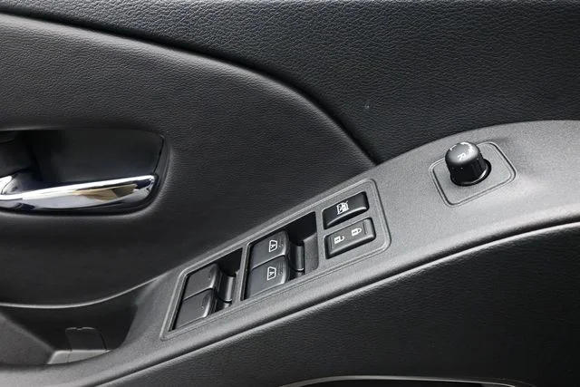 2026 Nissan Frontier SV - Photo 15