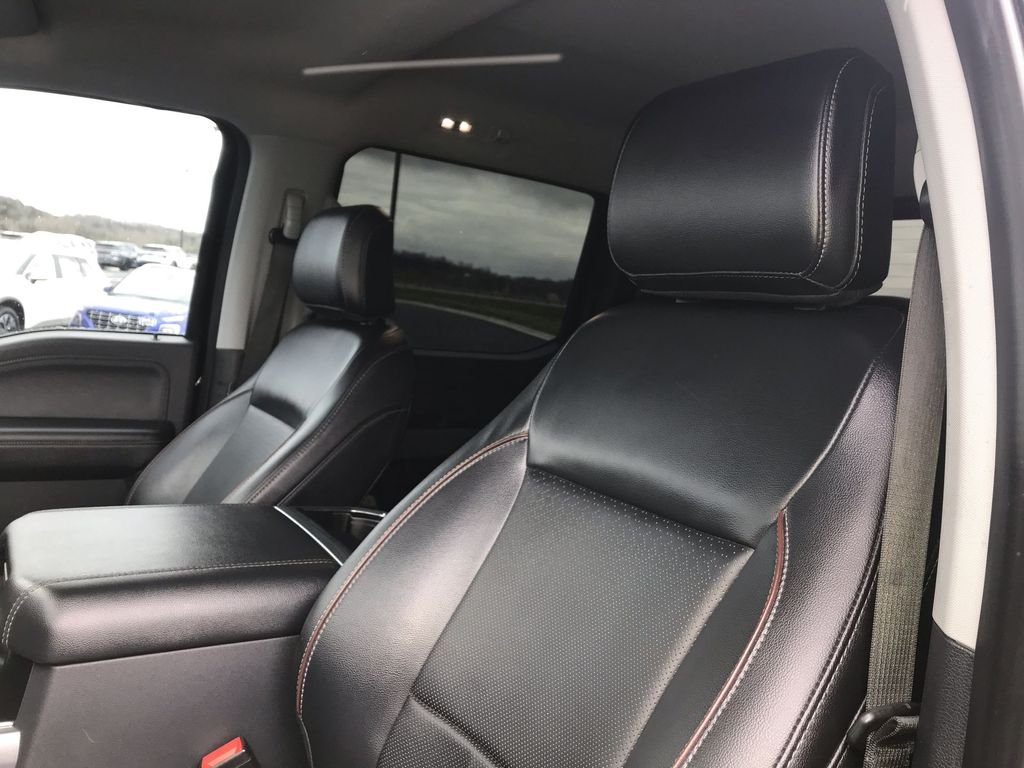 Used 2023 Black Ford  image 11