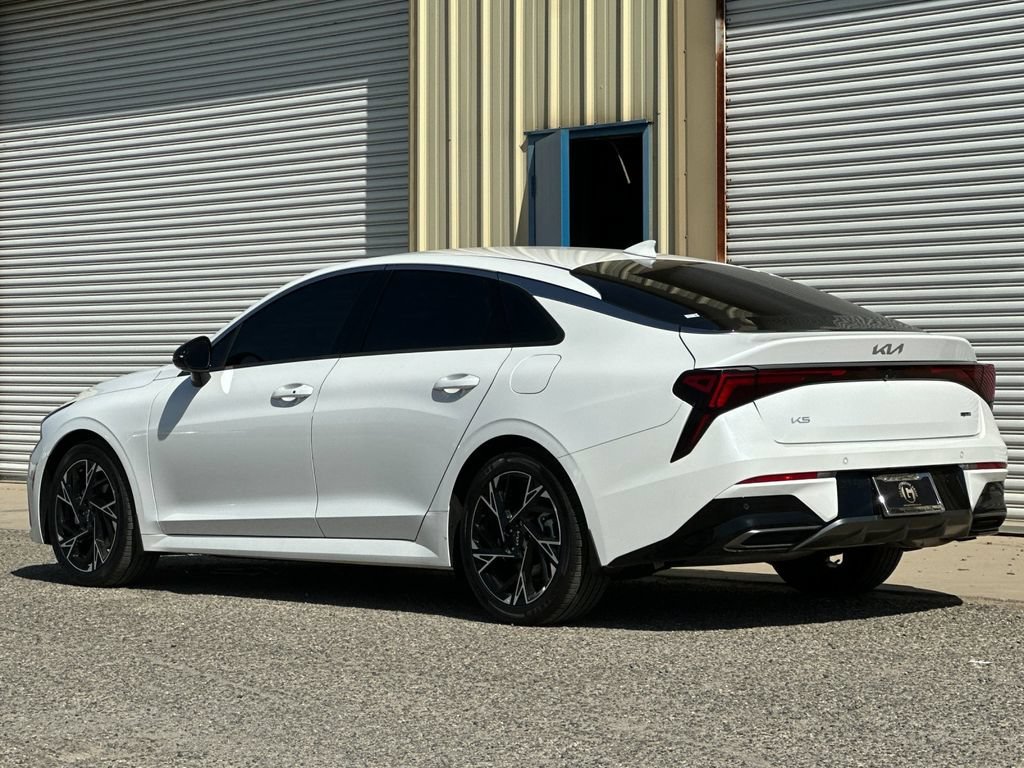 2025 Kia K5 GT-Line - Photo 6