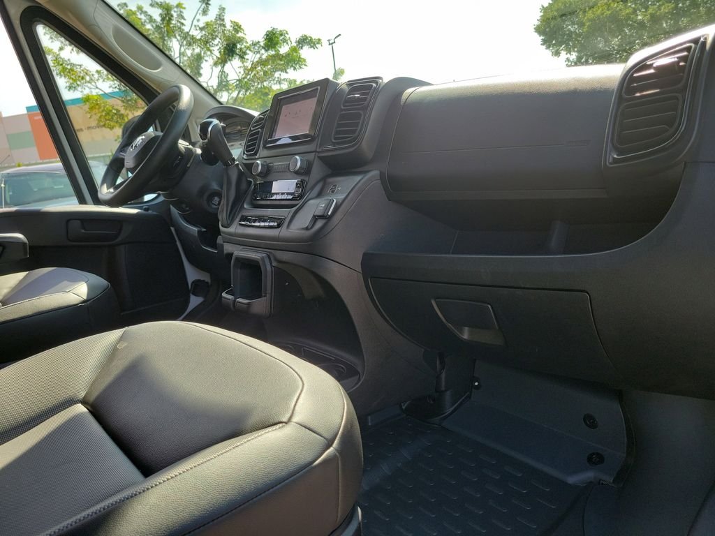 Used 2025 White Ram High Roof image 27