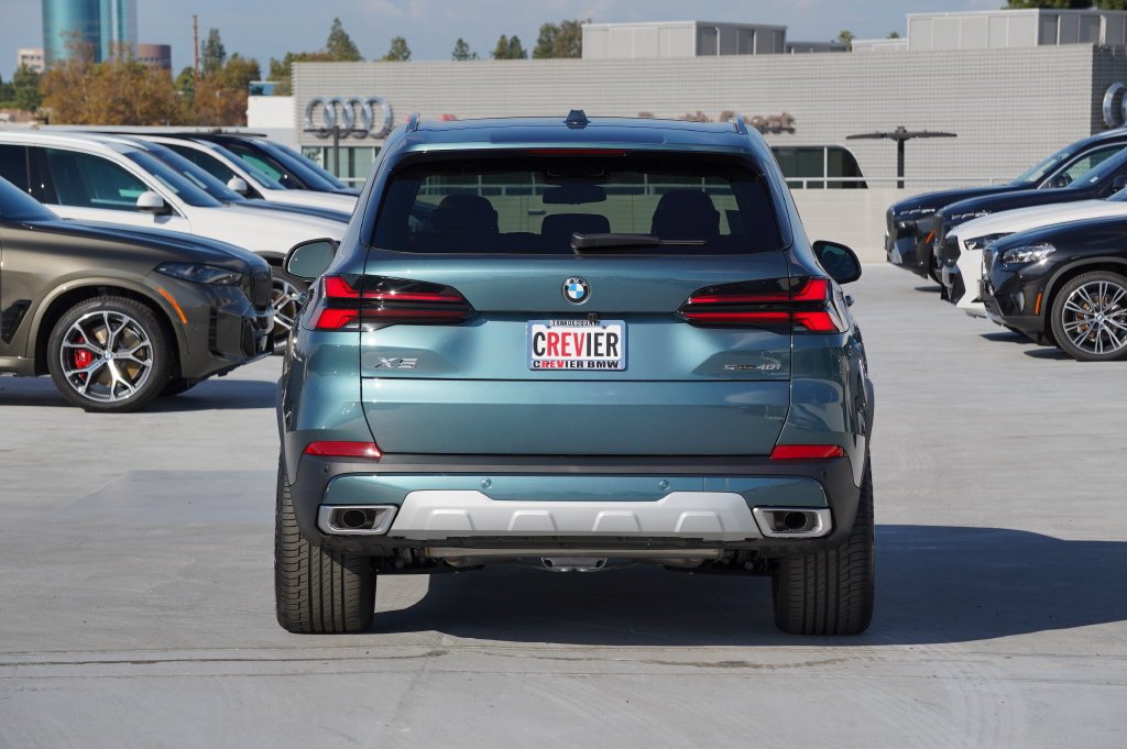 Used 2026 Blue Ridge Mountain Metallic BMW sDrive40i image 6