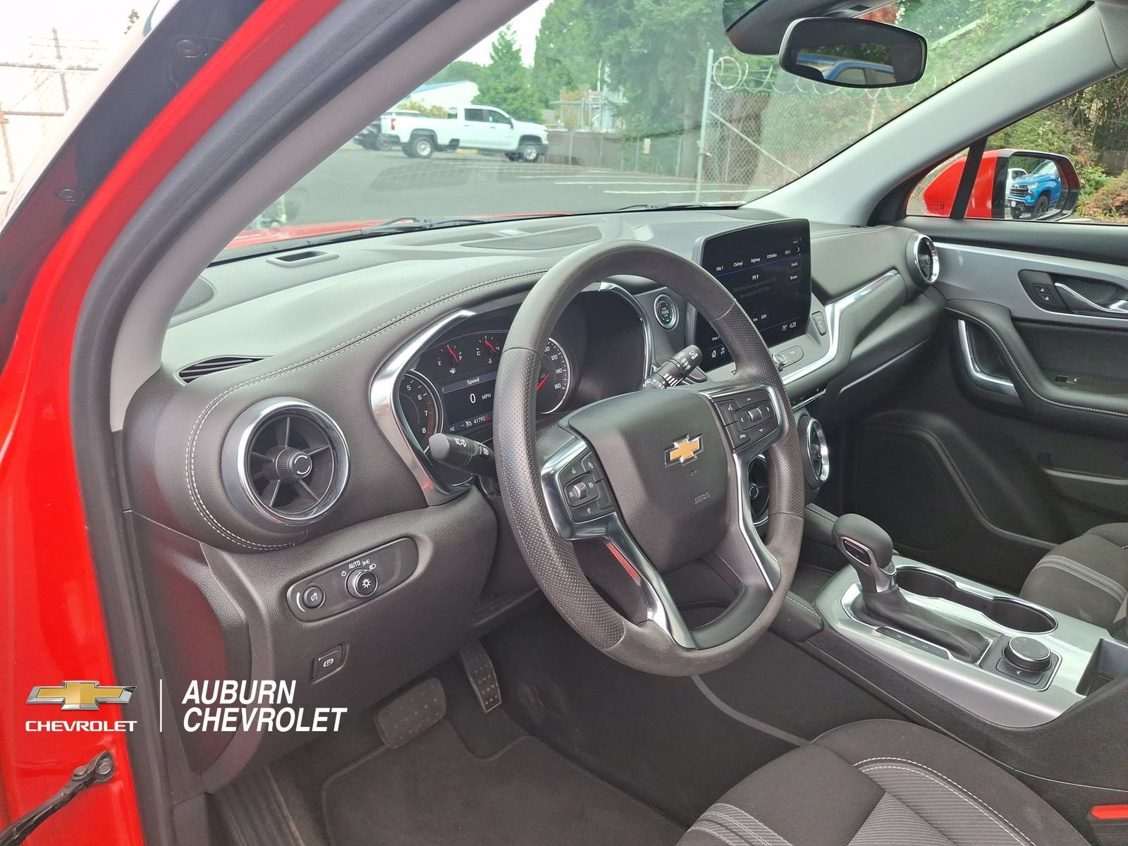 2025 Chevrolet Blazer 2LT - Photo 16