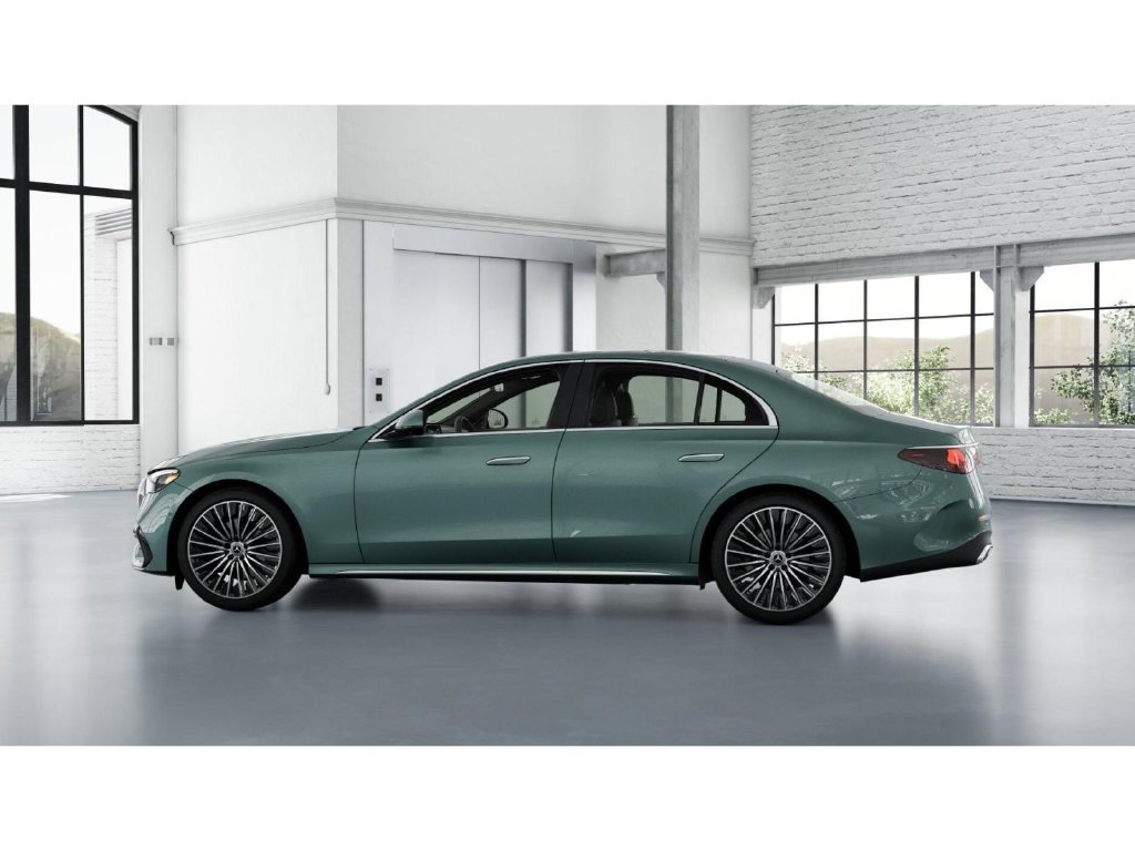 Certified Used 2026 Verde Silver Metallic Mercedes-Benz  image 33