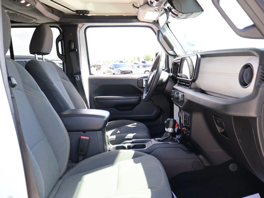 Used 2024 White Jeep Sport image 8
