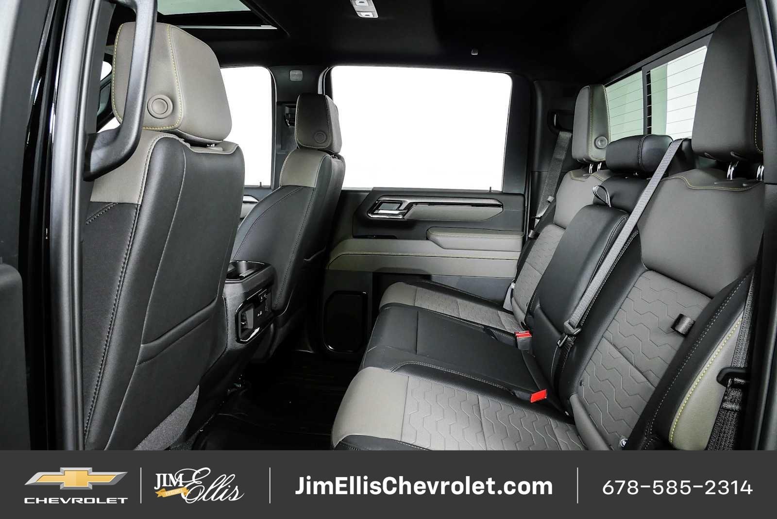 2026 Chevrolet Silverado 2500 HD ZR2 - Photo 18