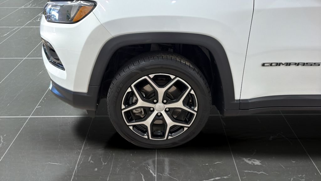 Used 2024 White Jeep Limited image 24