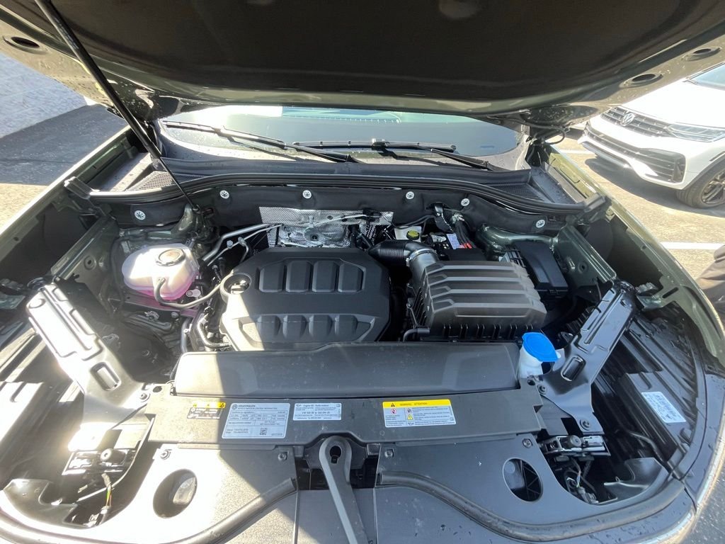 New 2026 Green Volkswagen 2.0T SE w/Technology image 26