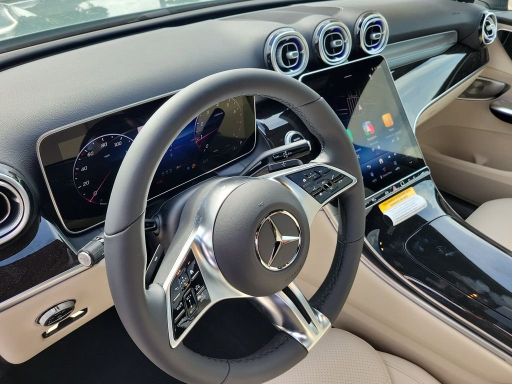 New 2026 Verde Silver Metallic Mercedes-Benz GLC 300 image 23