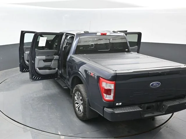 Certified Used 2021 Smoked Quartz Metallic Tinted Clearcoat Ford Lariat image 24