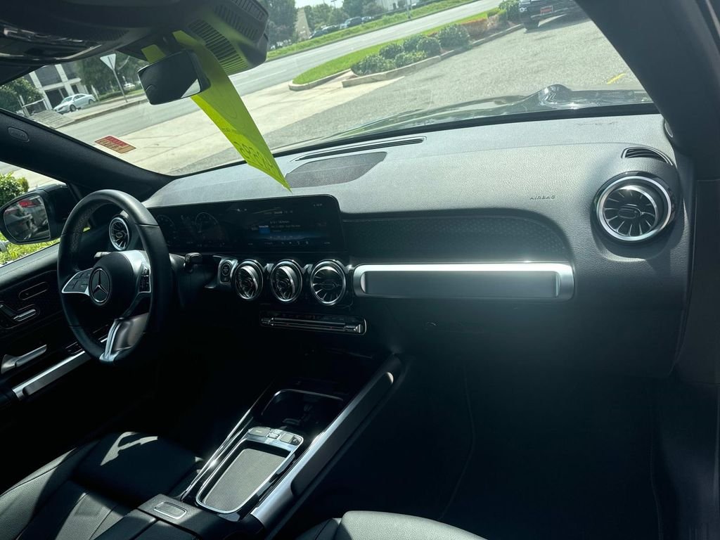 2024 Mercedes-Benz GLB Base - Photo 12