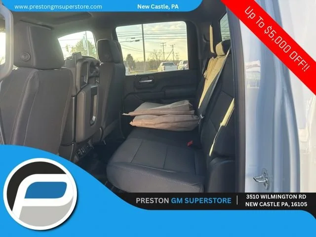 2026 GMC Sierra 3500HD Pro - Photo 9