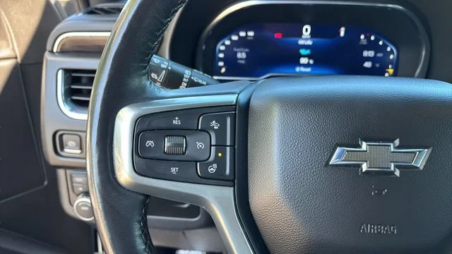 Used 2023 Summit White Chevrolet Z71 image 24