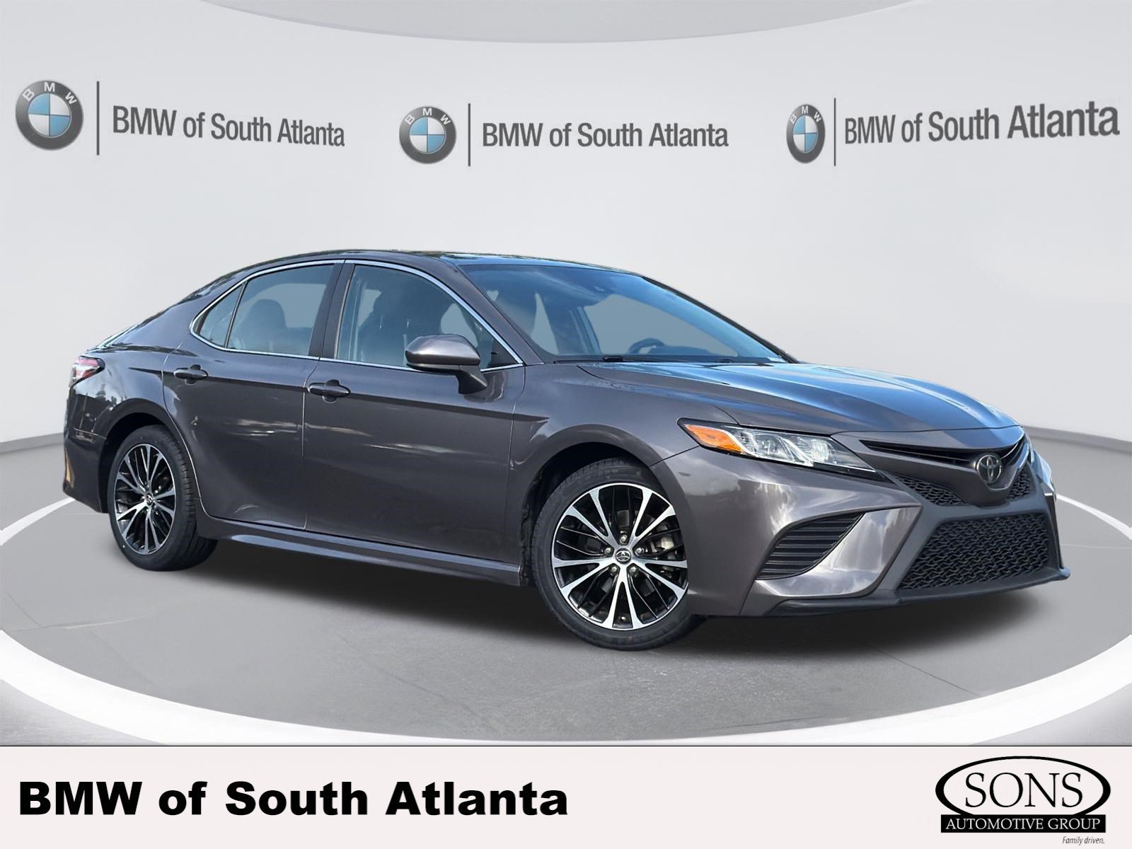 Used 2019 Predawn Gray Mica Toyota SE image 1